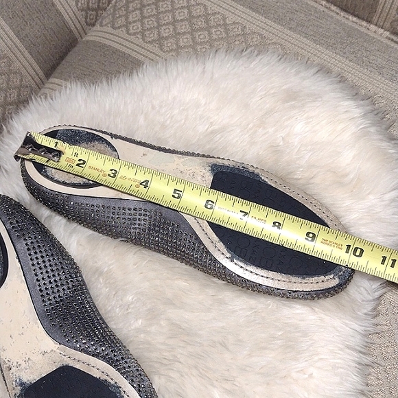 BCBG MaxAzria Gray Sparkling Flats - Picture 12 of 14